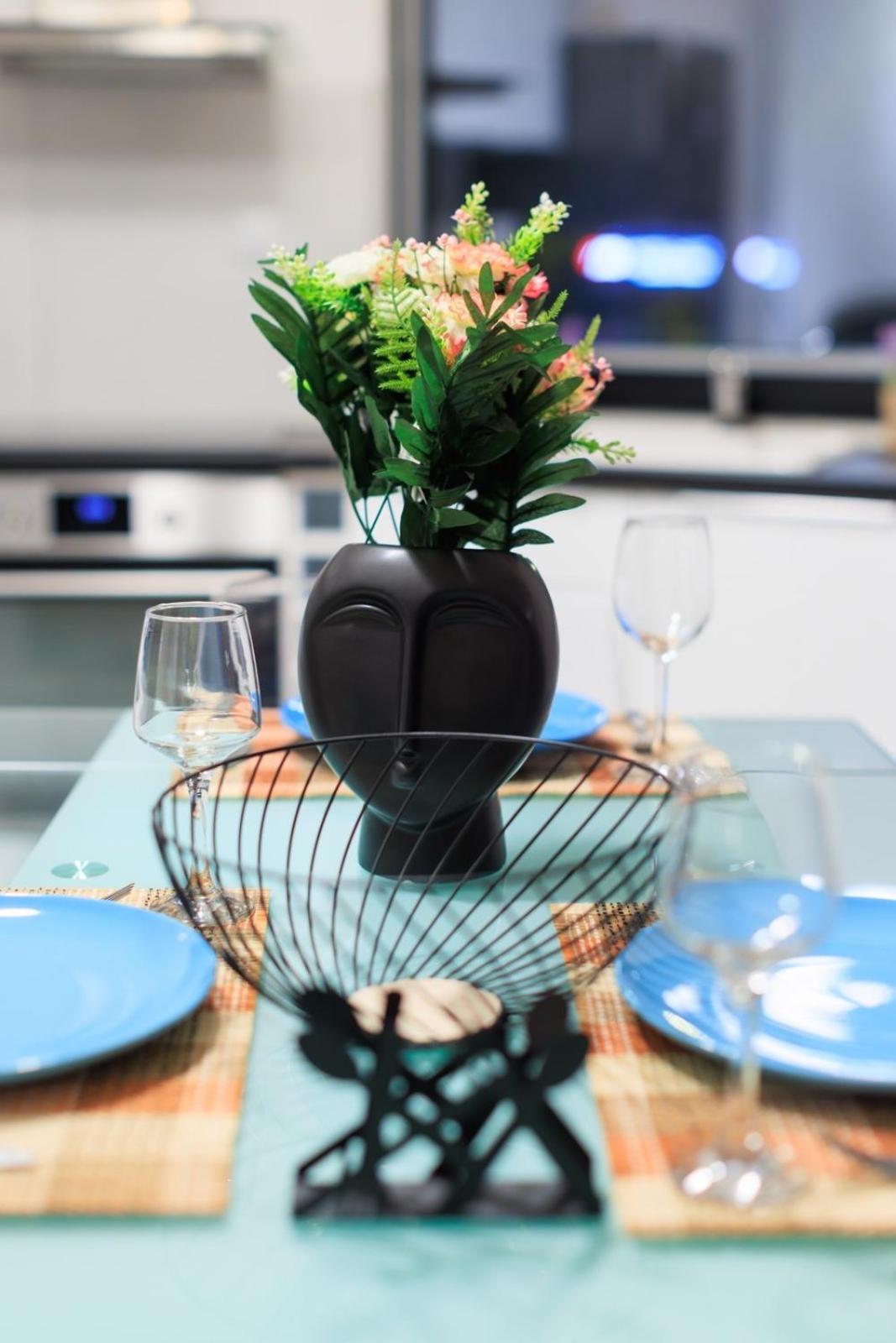 Aiolos Luxury Metro Acropolis Suite 7 Near Museum Of Modern Art Atenas Exterior foto