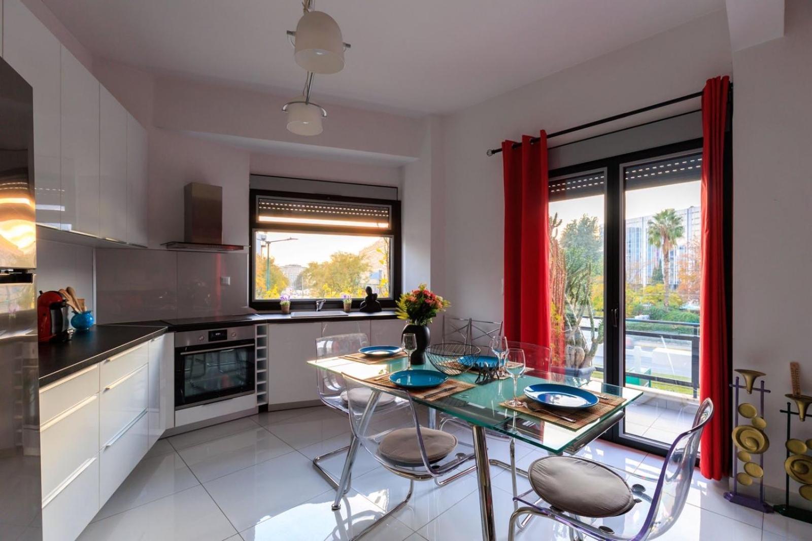Aiolos Luxury Metro Acropolis Suite 7 Near Museum Of Modern Art Atenas Exterior foto
